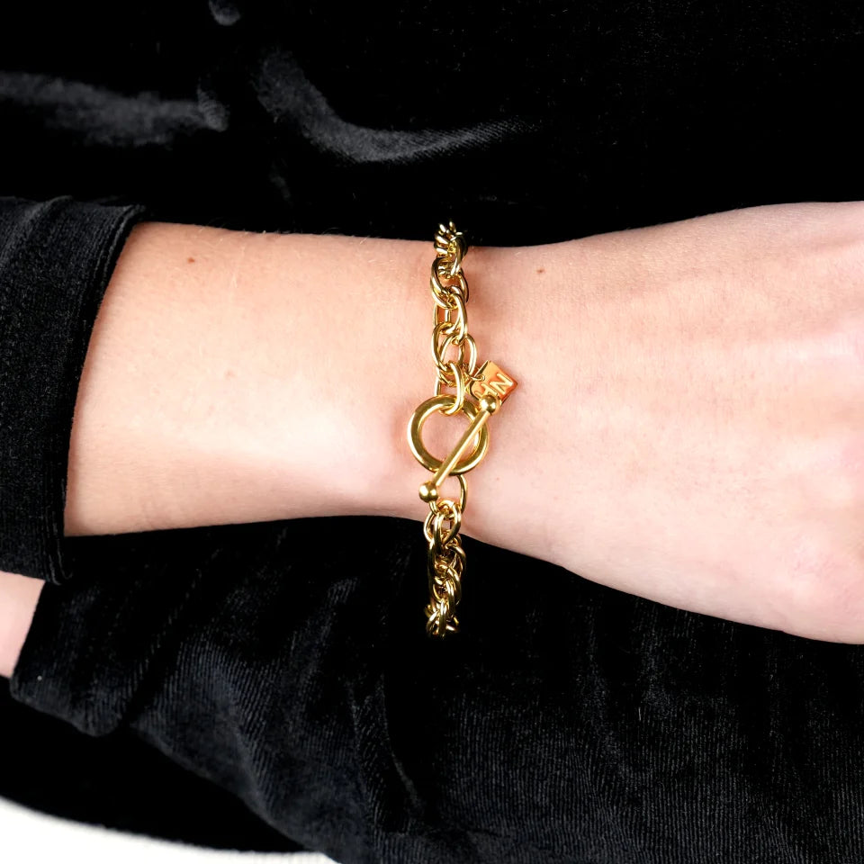 Chunky Intricate Multi-Link Chain with Circle & T-Stopper Arda Bracelet