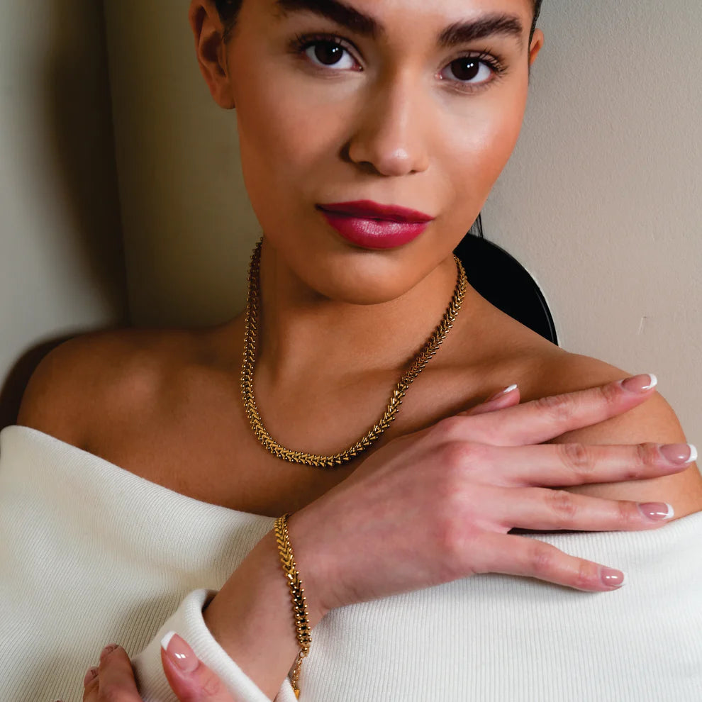 BLYTHE Golden Bracelet