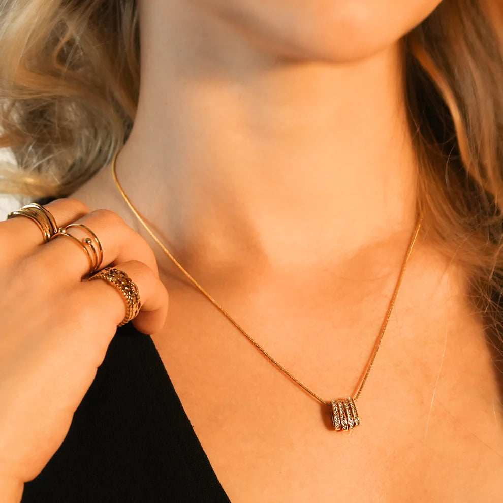 Mini Snake-Skin Chain with Zirconia-Adorned Oval Shaped Charms Garna Necklace