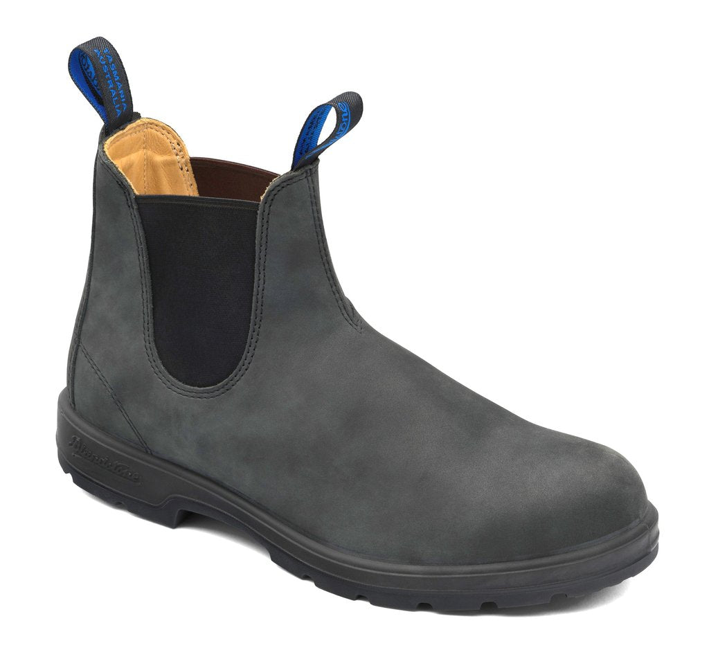 Unisex rustic black leather winter blundstone style 1478 water-resistant boot with removable sherpa insole.
