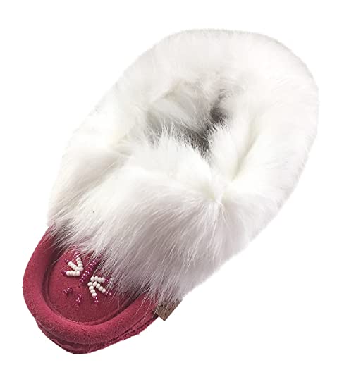 Kids pink moccasin with beaded design and white fir trim