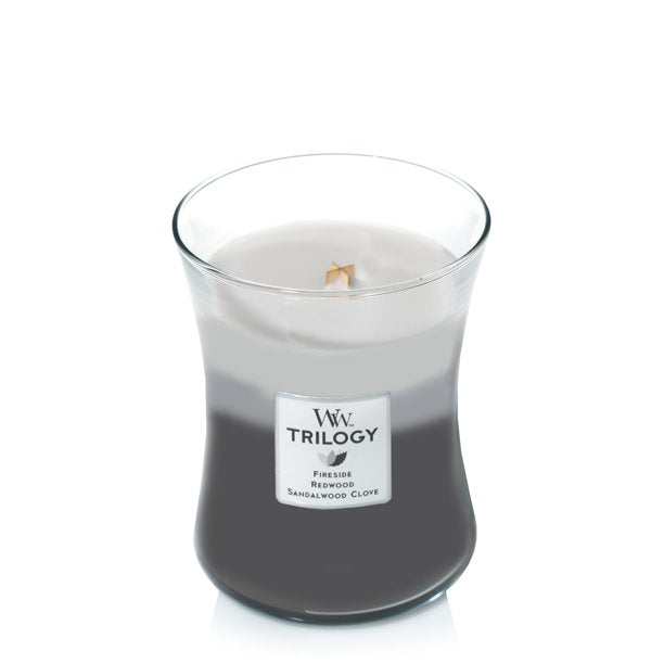Woodwick scented candles allows you to enjoy the crackle of a fire from the comfort of your own home with your favourite scent of warm woods. 