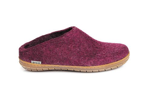 Cranberry coloured wool glerup slip on slipper with rubber bottom