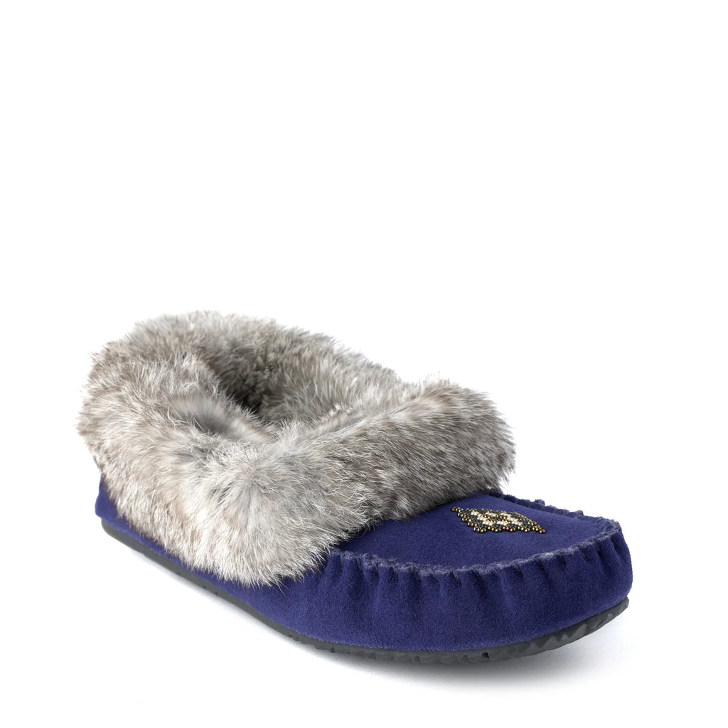 Ladies Manitobah Mukluk blue street moccasin with rubber bottom and beaded design. 
