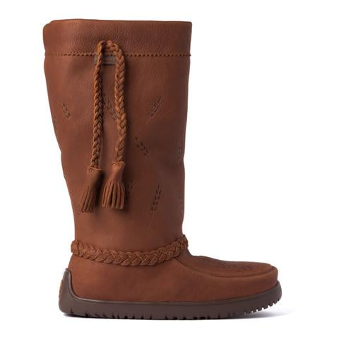 Ladies tall leather tobacco Manitobah Mukluk tamarack boot.