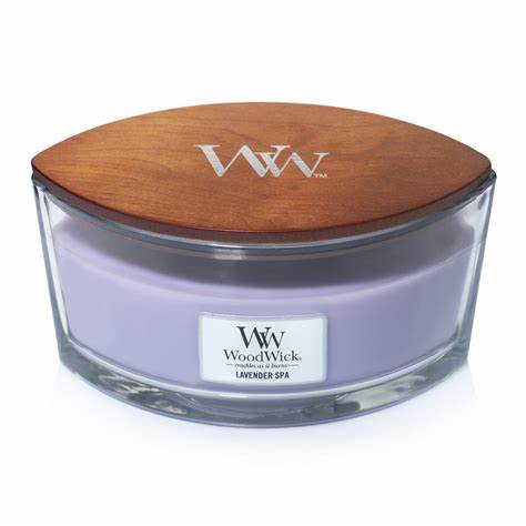 Woodwick scented candles allows you to enjoy the crackle of a fire from the comfort of your own home with your favourite scent of lavender spa.