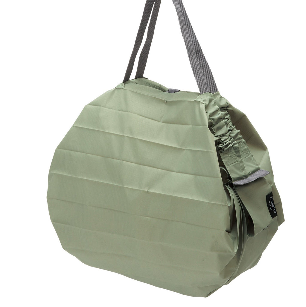 One-Pull foldable bag:  Comes in sizes medium and large!