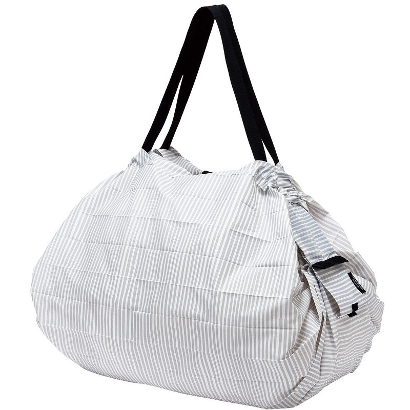 One-Pull foldable bag:  Comes in sizes medium and large!