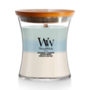 Woodwick scented candles allows you to enjoy the crackle of a fire from the comfort of your own home with your favourite scent of ocean.