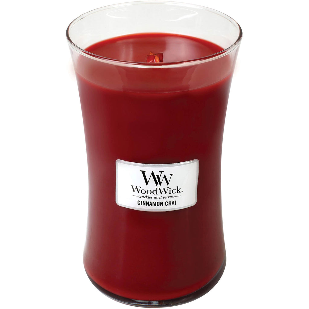 Woodwick scented candles allows you to enjoy the crackle of a fire from the comfort of your own home with your favourite scent of cinnamon chai.