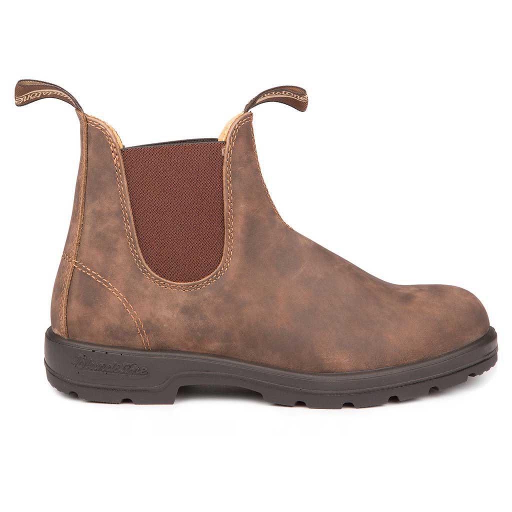 Kids style 565 rustic brown water-resistant blundstone boot.