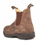 Kids style 565 rustic brown water-resistant blundstone boot.