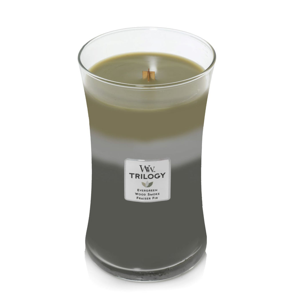  Woodwick scented candles allows you to enjoy the crackle of a fire from the comfort of your own home with your favourite scent of forest retreat.